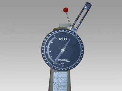 東洋精機工業のアイゾットインパクトテスター